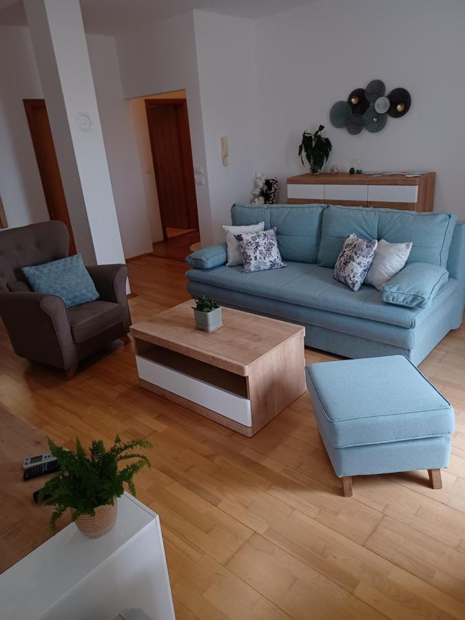 Апартаменты Apartman Sunce Макарска Экстерьер фото