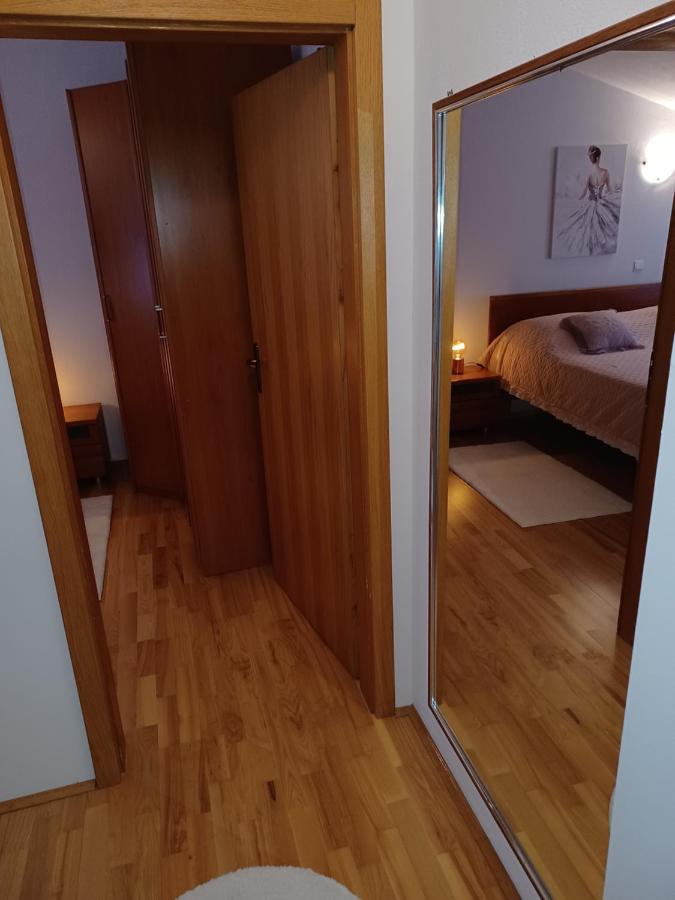 Апартаменты Apartman Sunce Макарска Экстерьер фото