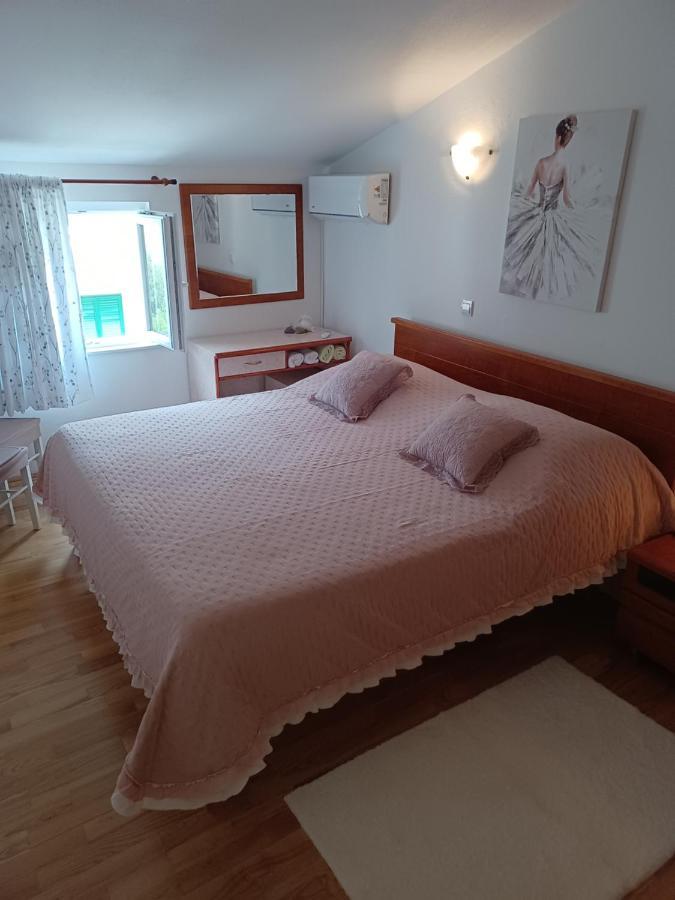 Апартаменты Apartman Sunce Макарска Экстерьер фото